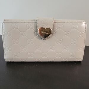 Gucci White Embossed Leather Wallet